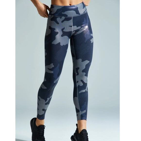 Guerra Legging Noli Yoga Blue Camo print Workout pants Size Medium - Picture 1 of 5